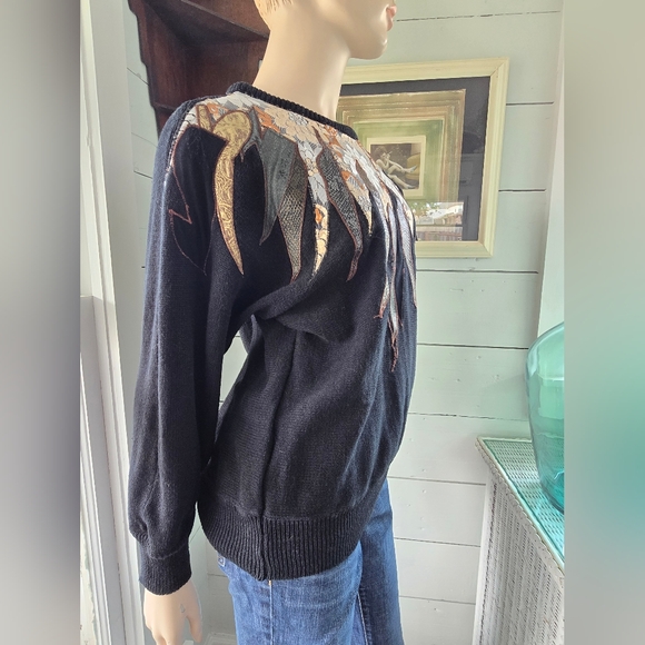 VNTG 80s Premiere Editions  Black Knit Floral Lace Faux Leather Applique Sweater - Picture 4 of 6